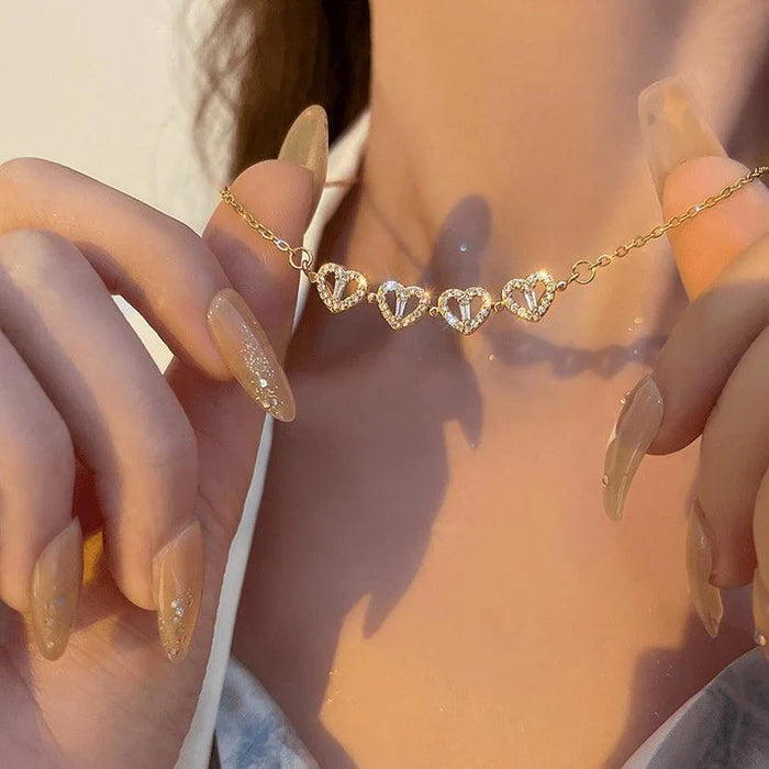 Colar de trevo de quatro folhas para Mulheres,vem com caixa de presente rosa🌹