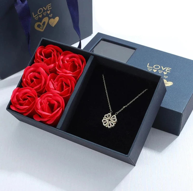 Colar de trevo de quatro folhas para Mulheres,vem com caixa de presente rosa🌹